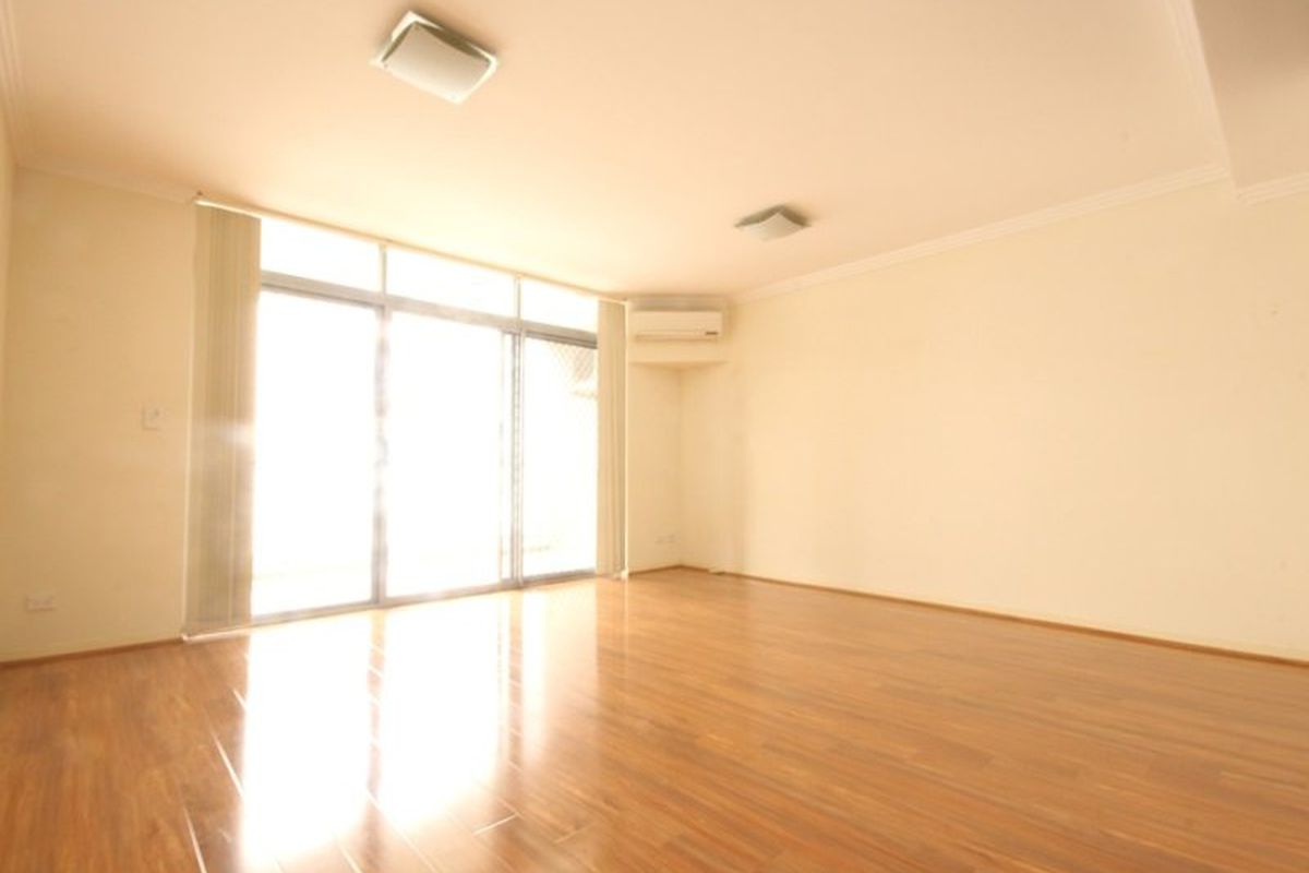 29 / 23 Hornsey Road, Homebush West