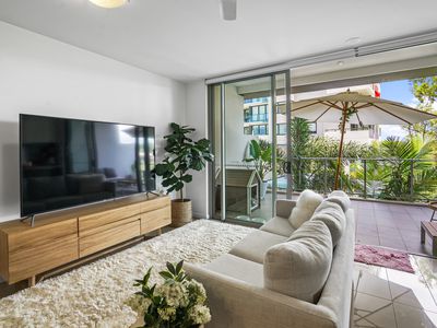 206 / 378 Marine Parade, Labrador