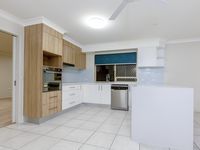 2 Autumn Close, Calamvale