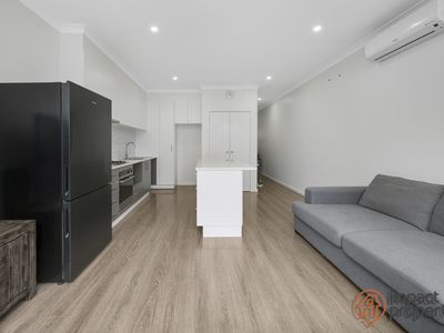 28 Holford Street, Taylor