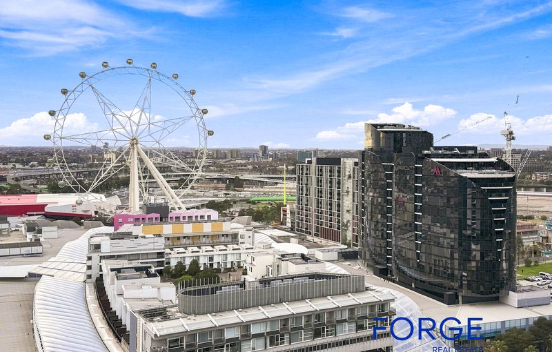 1810 / 8 Pearl River Road, Docklands, Docklands - Image 1