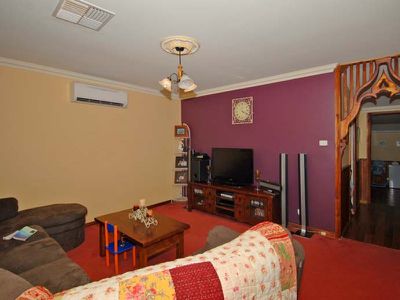 6 Broadarrow Road, Kalgoorlie