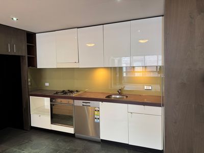1306 / 2 Sterling Circuit, Camperdown