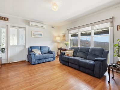 12 Strahan Road, Newstead