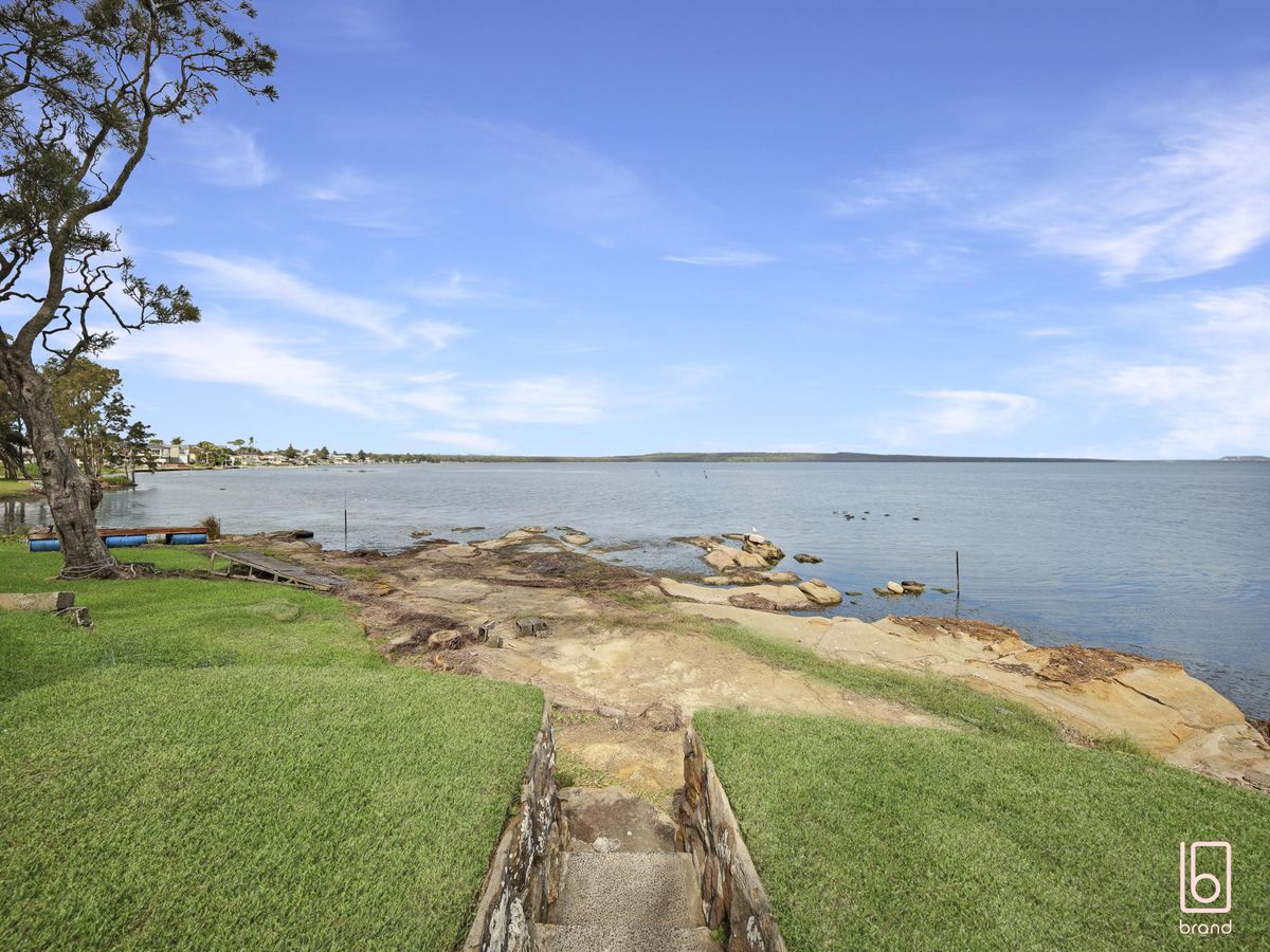 83 Main Road, Toukley