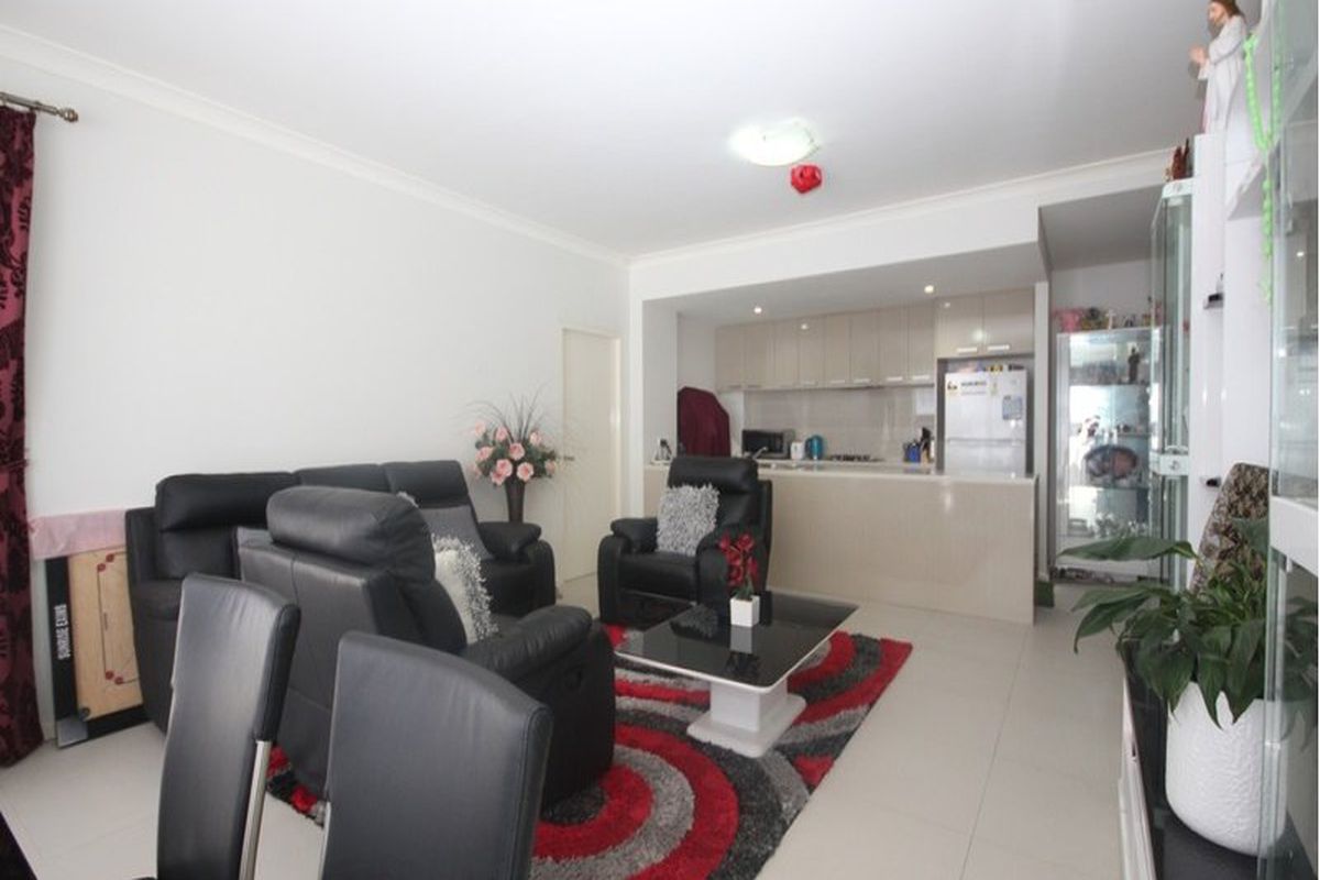 G01 / 6-12 Courallie Avenue, Homebush West