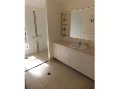 1 / 16 First Ave, Woodgate