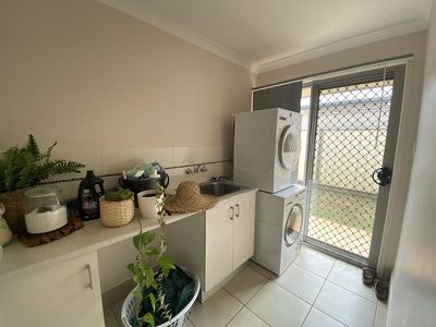 2 / 5 David Place, Kingaroy