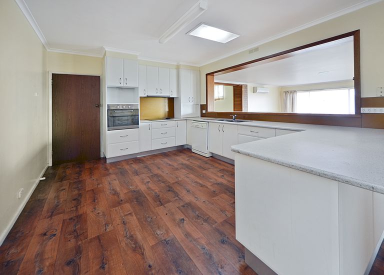 121-123 Barkly Street, Portland