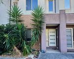 4 / 9 Kincaid Drive, Mernda