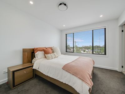 2 / 15 Bungulla Street, Sadleir