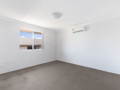 4 / 2 Edgar Street, Auburn