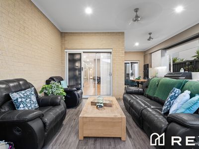 9 Springleaf Avenue, Clyde North