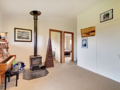 926 Woodbridge Hill Road, Gardners Bay