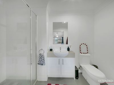 9 / 2 Beezley Street, Glen Eden