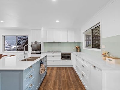 4 Manning Court, Collingwood Park