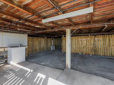 2 / 12 Albert Street, Rockhampton City