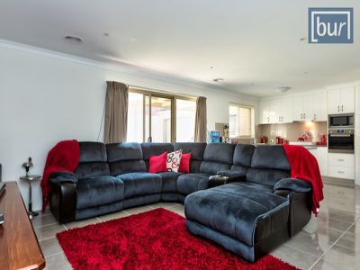 159 Golf Club Drive, Howlong