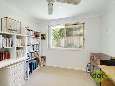 4 / 305 Main Road, Fennell Bay