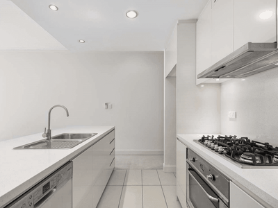 302 / 2 Timbrol Avenue, Rhodes
