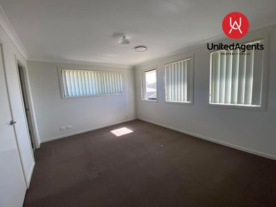 31 Lowndes Drive, Oran Park