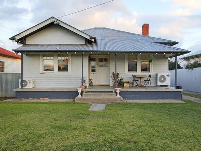 17 HUON STREET , Wodonga