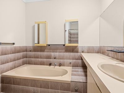 3 / 26 Earlston Way, Booragoon