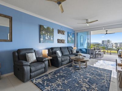 2505 / 25-31 East Quay Drive, Biggera Waters