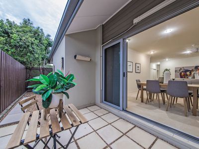 18 Barrington Crescent, Wakerley