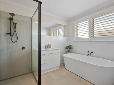 76 Mount Leslie Road, Prospect Vale