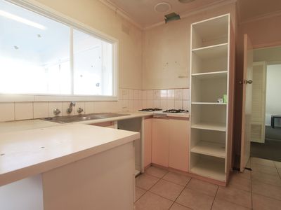 1 / 8 Morton Street, Clayton