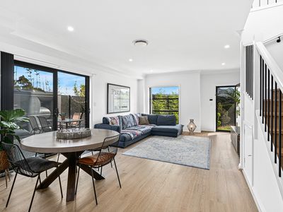 34A Pennant Crescent, Berkeley