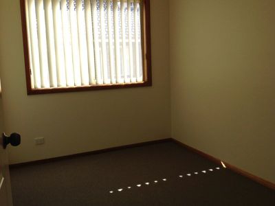 1 / 52 Pur Pur Avenue, Lake Illawarra