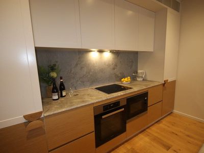 605 / 25 Honeysuckle Drive, Newcastle