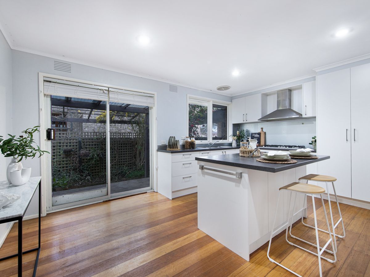 17 Wren Drive, Noble Park North