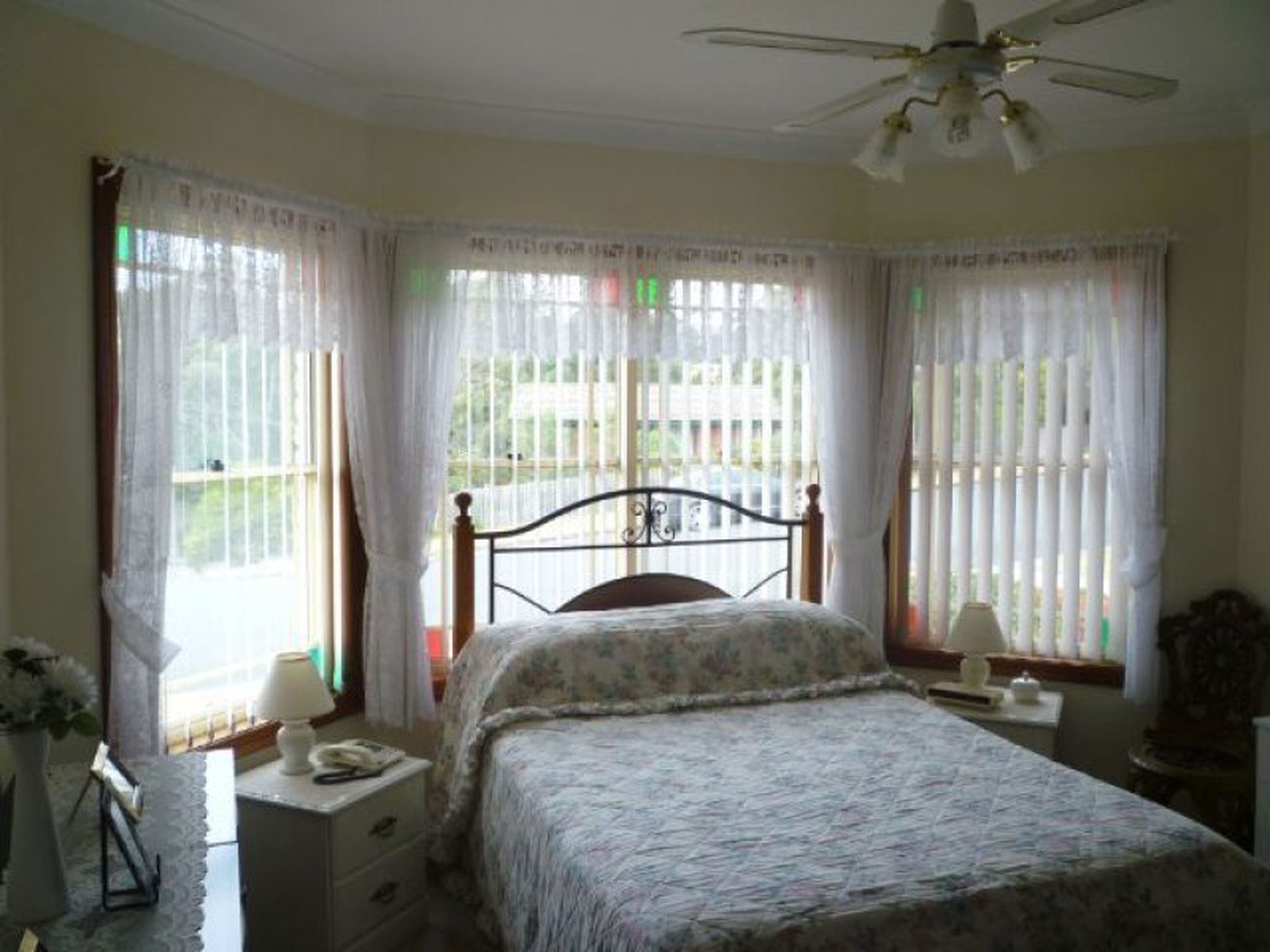 33 Leo Drive, Narrawallee