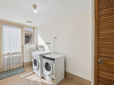 52 Sanderling Drive, Thornlie