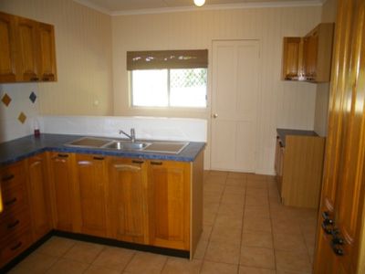 8 William Street, Blackstone