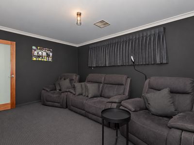 16 Turquoise Road, Byford