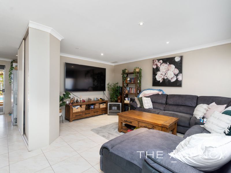 25 Liquidambar Heights, Mirrabooka