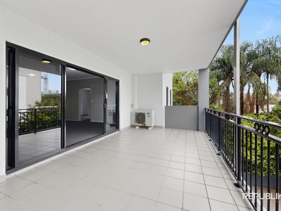 15 / 448 OXLEY AVENUE, Redcliffe