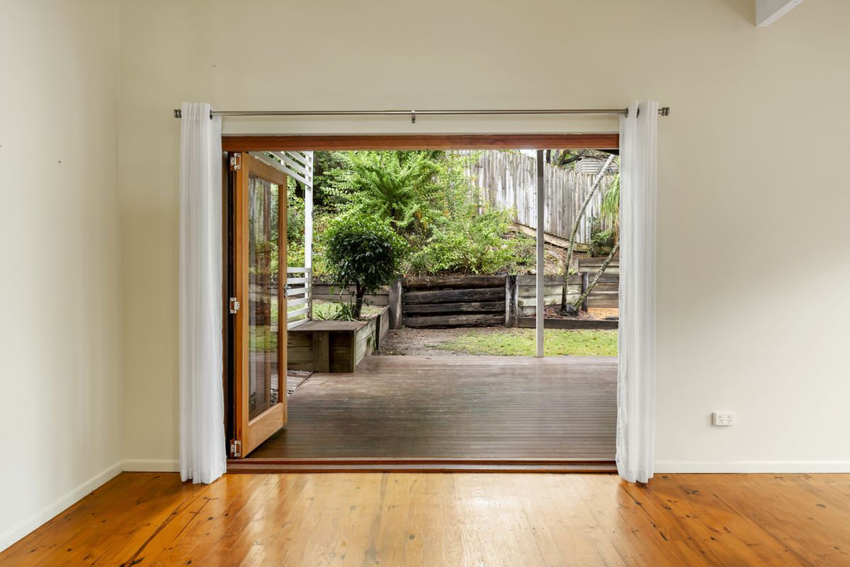 2 / 4 Fishermans Bend, Balmoral