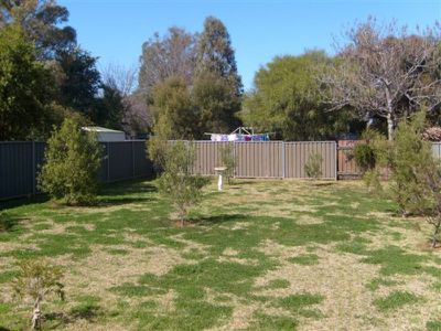 10B Wise Close, Dubbo