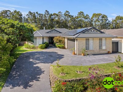 38 MacDougall Crescent, Hamlyn Terrace