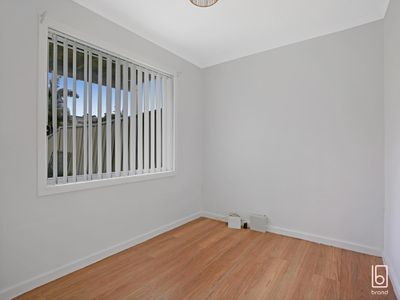 12 Third Avenue, Toukley