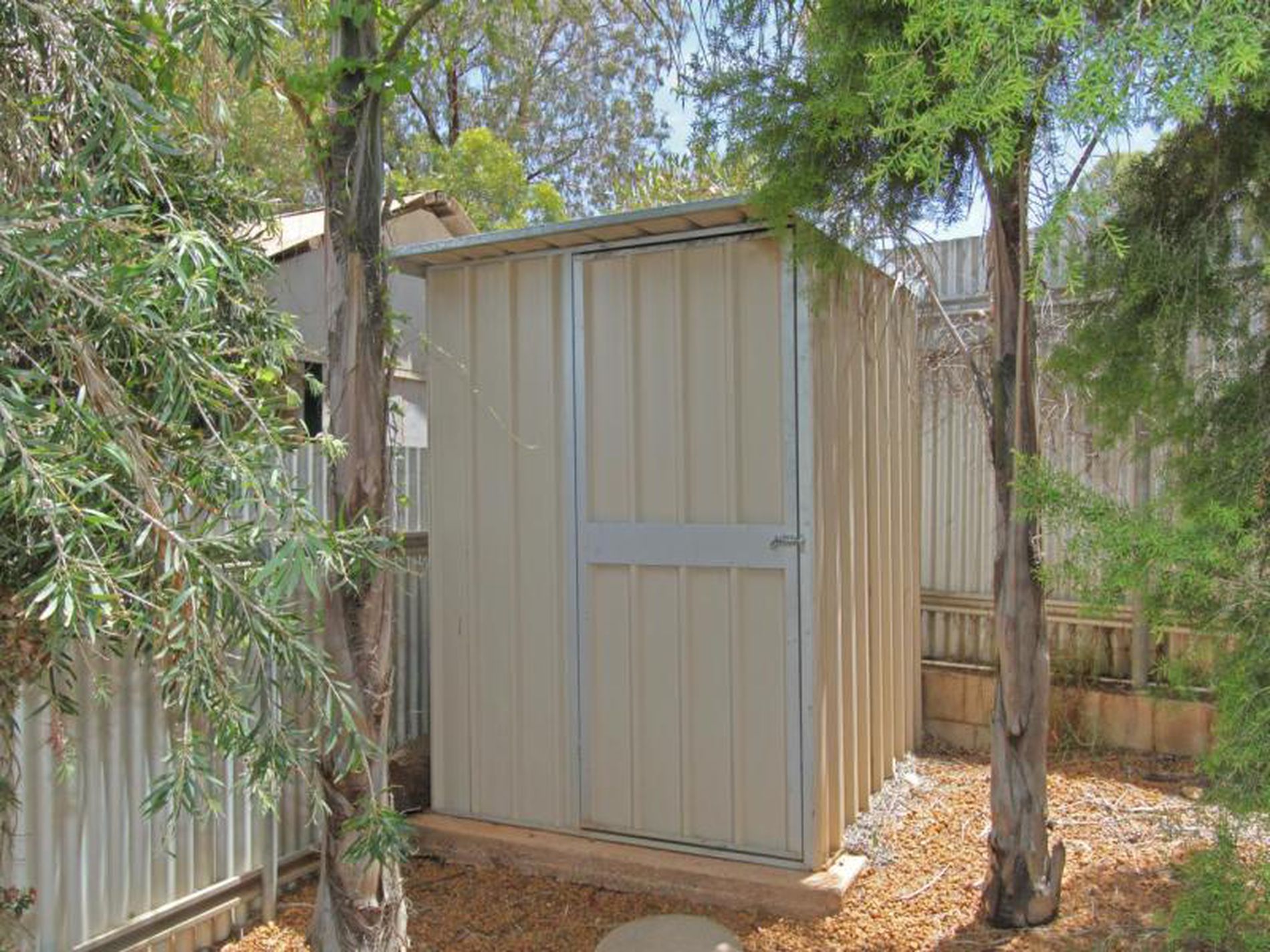 2B Kunanalling Avenue, Hannans