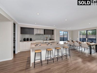13 Destiny Drive, Cranbourne North