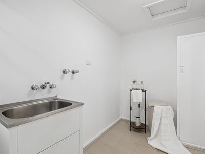11 Aquarius Street, Inala
