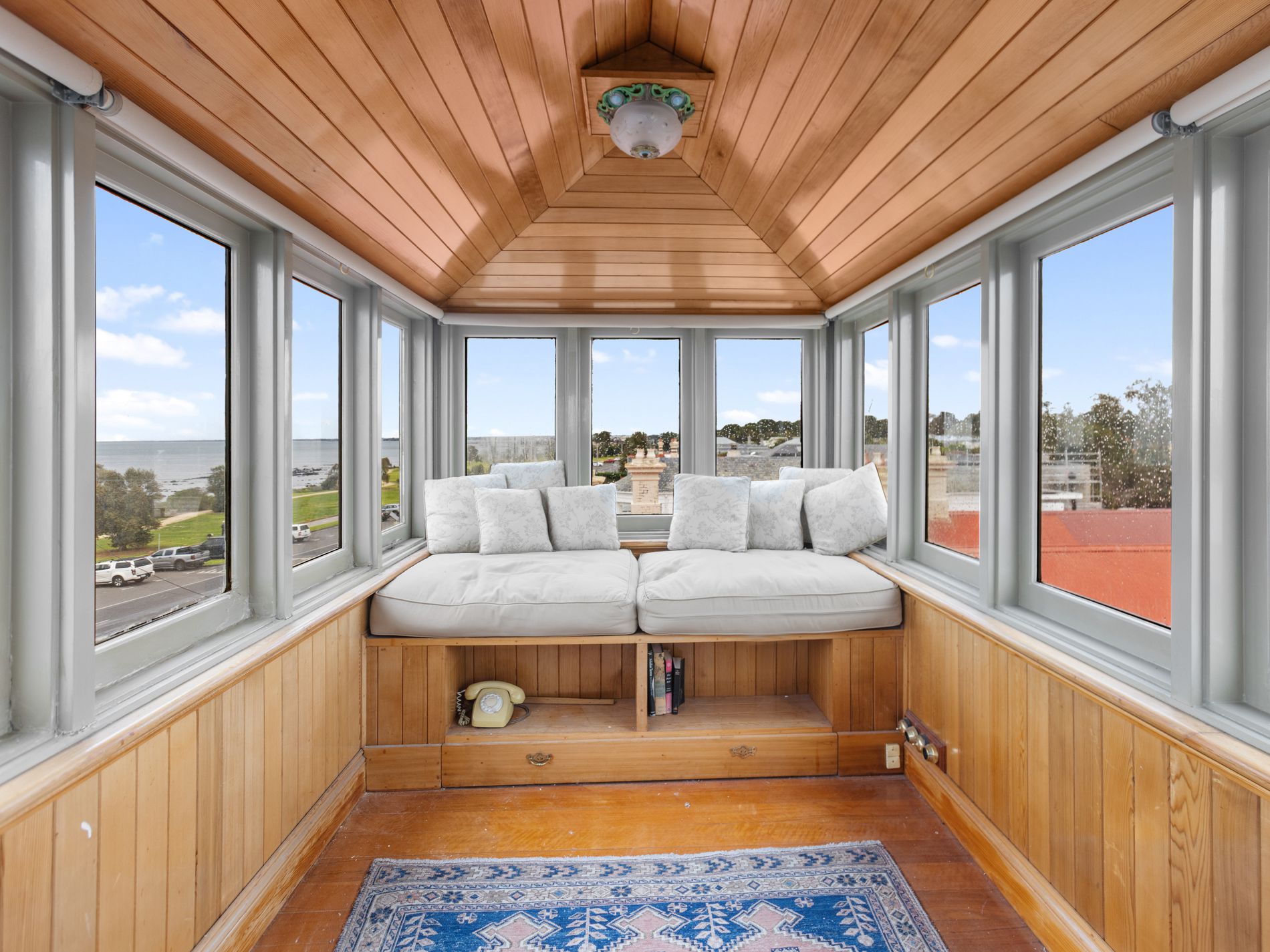 7 Esplanade, Williamstown