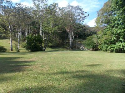 16 Berrys Lane, Fountaindale